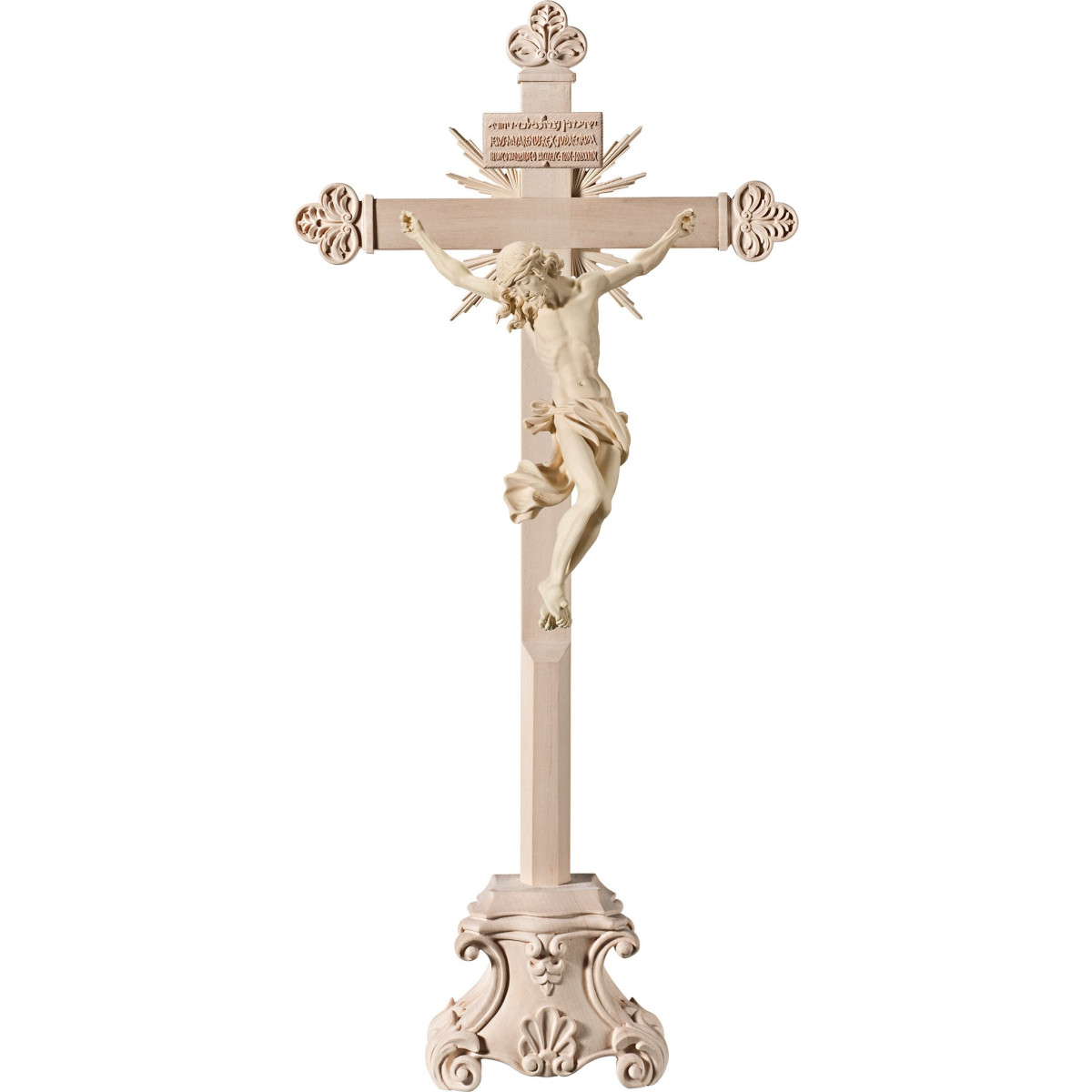 Cristo Barroco en cruz barroca con rayos en peana y Titulus Crucis en hebreo - latín - griego